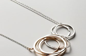 What does 2 rings on a necklace mean?