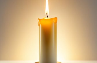 flickering candle spiritual meaning