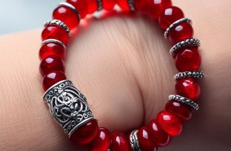 red bracelet spiritual meaning