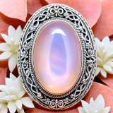 Peach Moonstone: Unveiling the Spiritual Properties