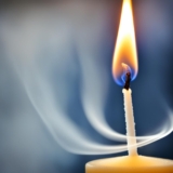 Exploring the Spiritual Meaning of Candle Sizzling